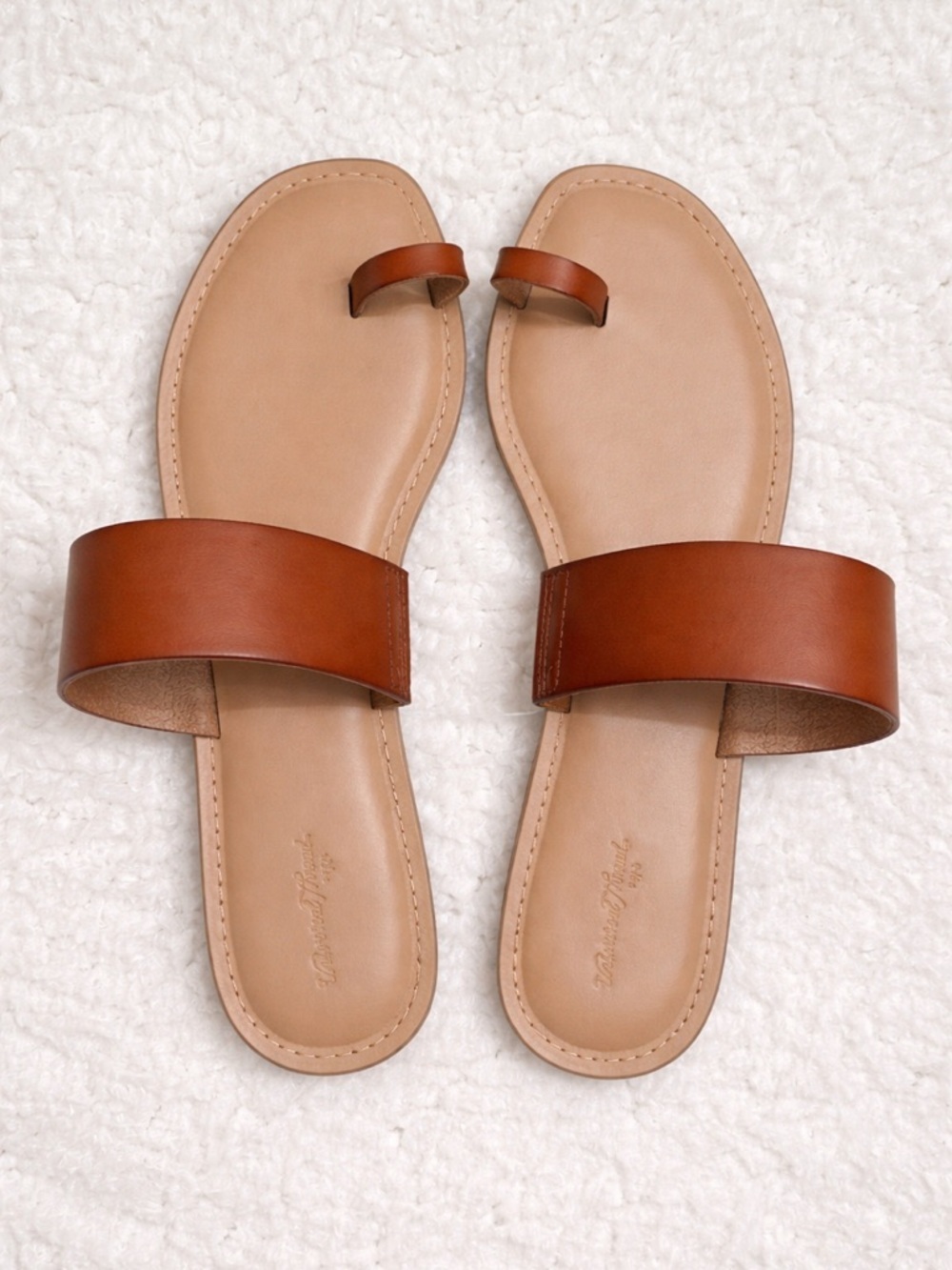 Universal Thread Brown Slide Sandals Memory Foam Size 7.5